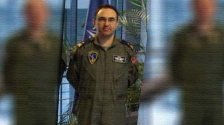 Akar'ı Gülen ile görüştürmek isteyen general, 14 Temmuz'da uçağına lazer cihazı taktırmış