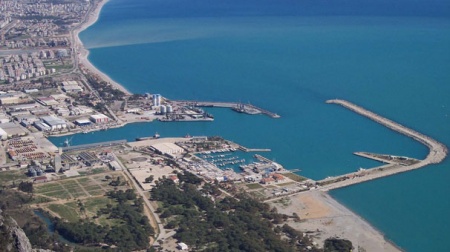 Antalya Limanı'ndan 2,6 milyon ton ithalat ve ihracat
