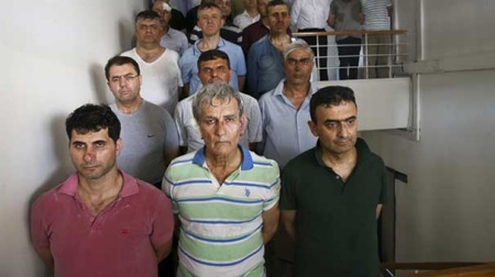 Darbeci Akın Öztürk'ün eski emir astsubayı FETÖ'den beraat etti
