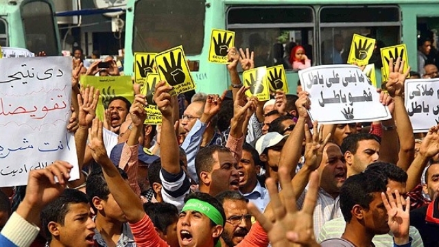 Mısırda Darbe Karşıtlarının Yargılanması