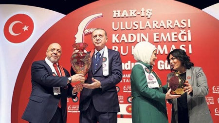 Riyakârlıkla değil yiğitçe çıkın ortaya