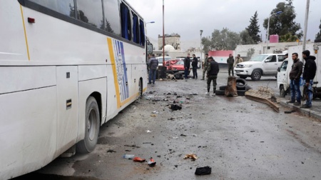 Son dakika... Şam'da canlı bomba saldırısı