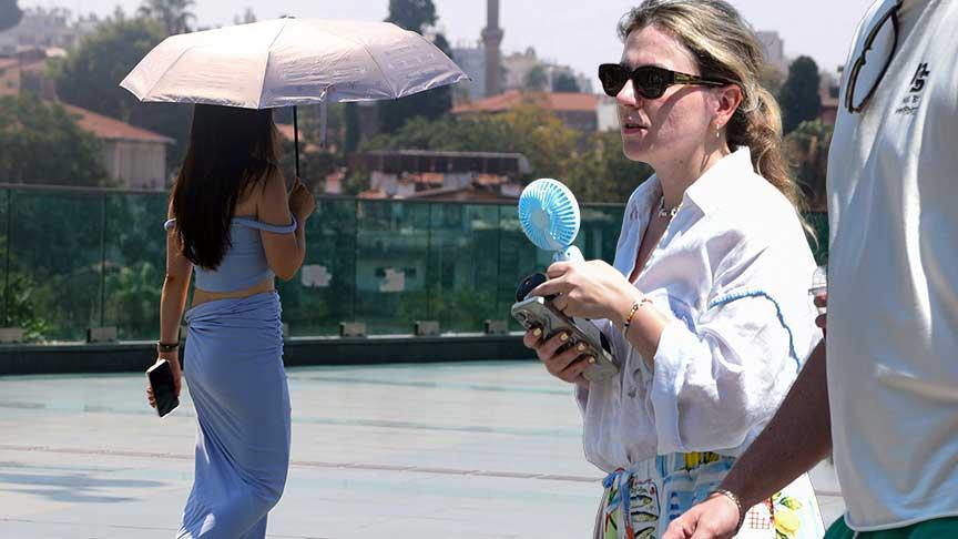 Son Dakika Hava Durumu: Kentte sıcaklık 45 derece olacak! Temmuz'un en sıcak günü...